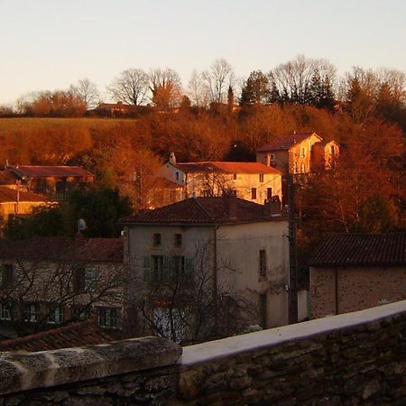 Chambres De La Porte Aux Moines Vouvant Zewnętrze zdjęcie