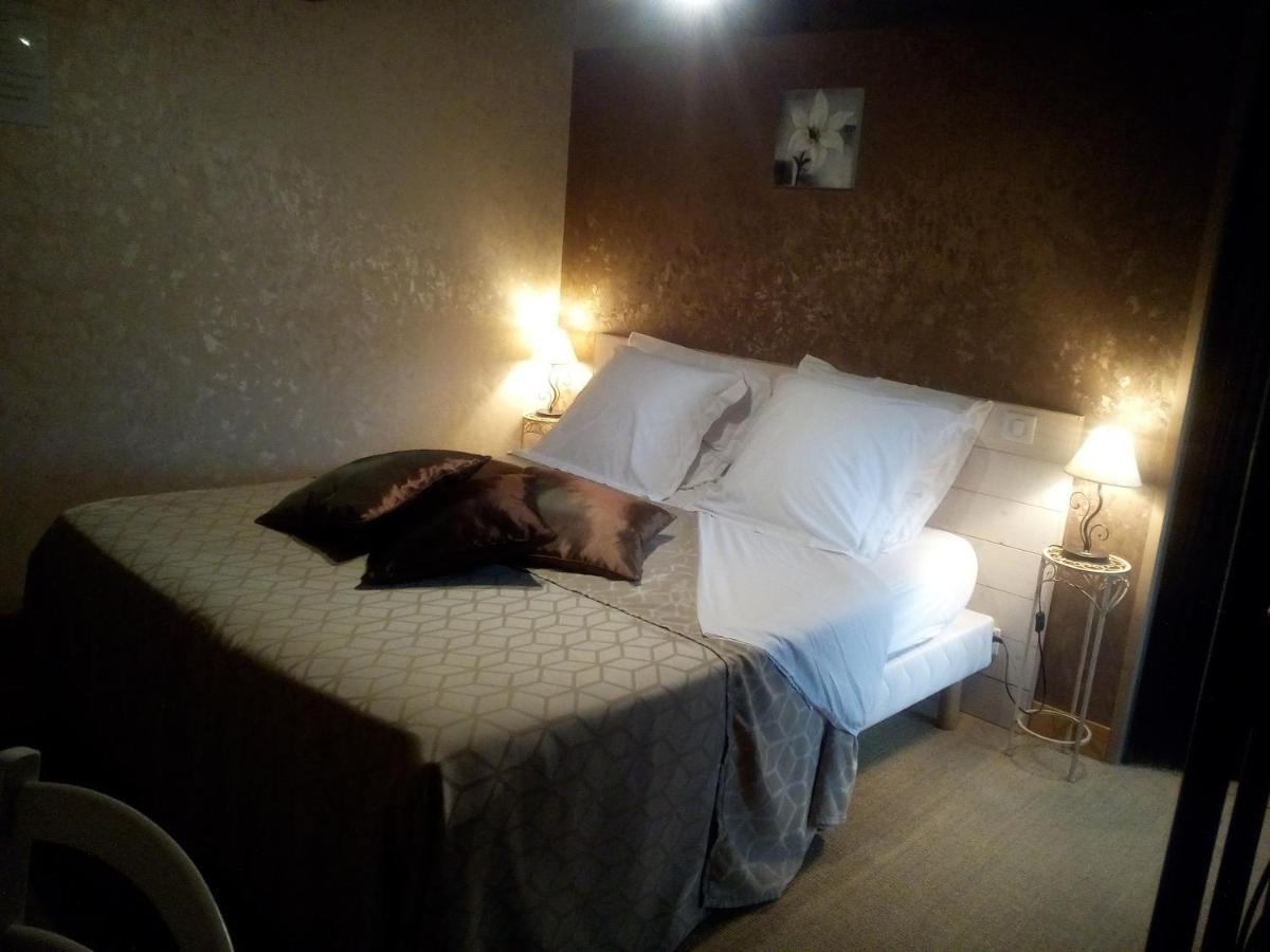 Chambres De La Porte Aux Moines Vouvant Zewnętrze zdjęcie