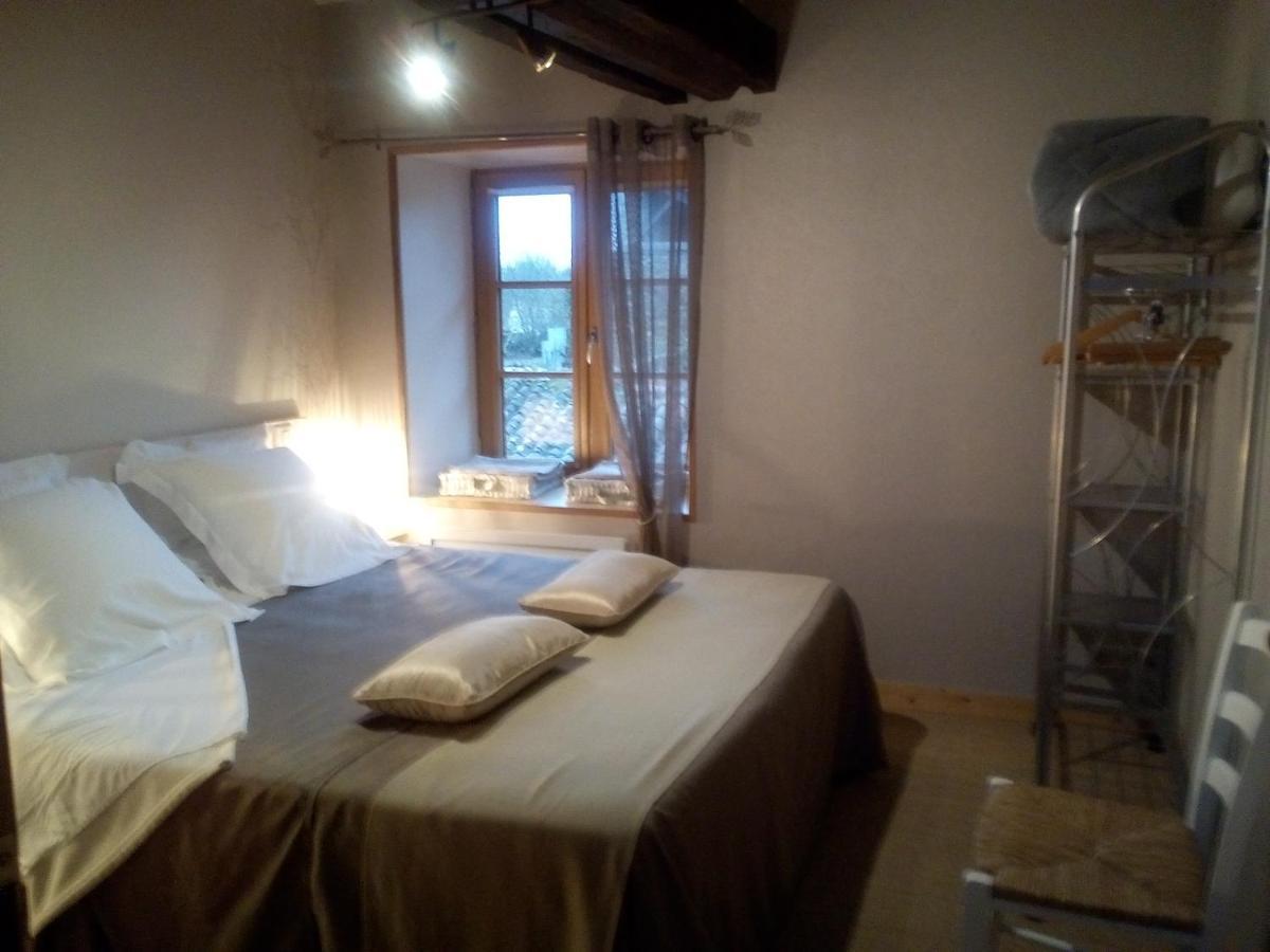 Chambres De La Porte Aux Moines Vouvant Zewnętrze zdjęcie